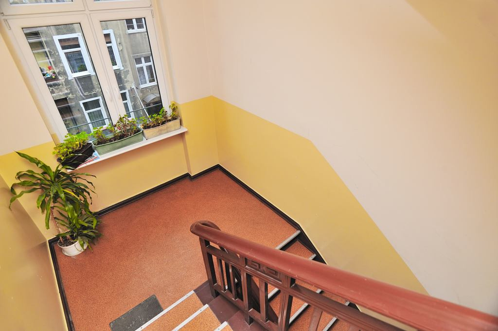 Mieszkanie Wynajem  Śródmieście-Centrum ks. Piotra Ściegiennego 11