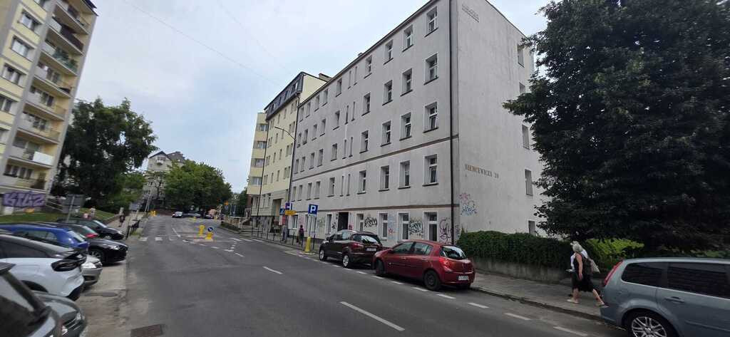 Mieszkanie Sprzedaż  Śródmieście Juliana Ursyna Niemcewicza 12