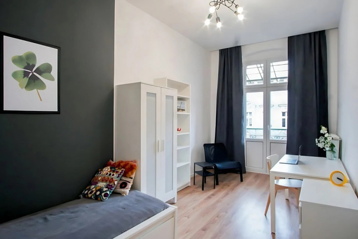 Mieszkanie Sprzedaż  Centrum 9