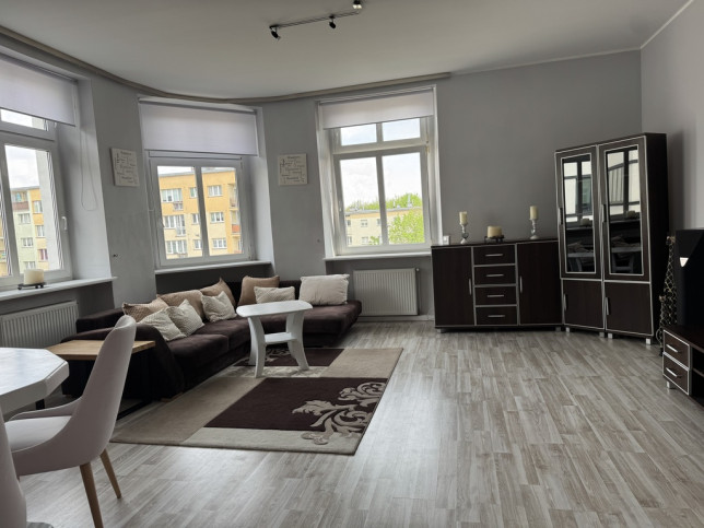 Mieszkanie Sprzedaż  Centrum Partyzantów 2