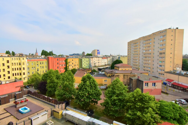 Mieszkanie Sprzedaż  Centrum 16