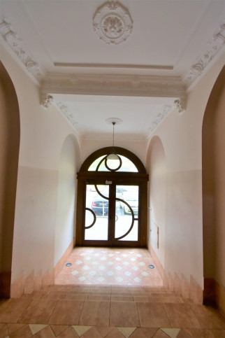 Mieszkanie Sprzedaż  Centrum 15