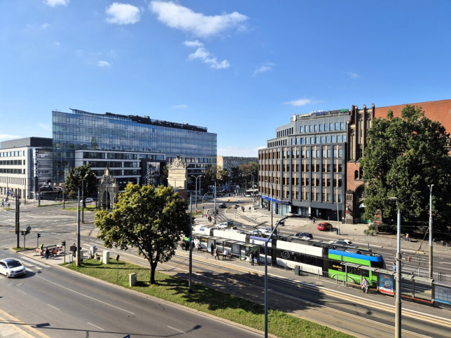 Mieszkanie Sprzedaż  Centrum Aleja Niepodległości 1
