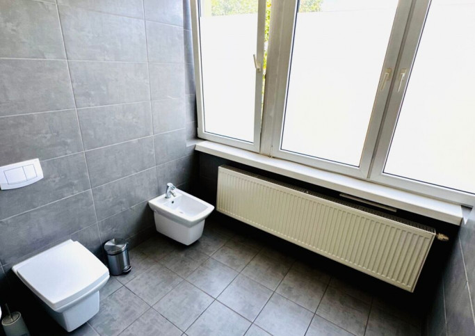 Lokal Wynajem  Pomorzany Aleja Powstańców Wielkopolskich 11