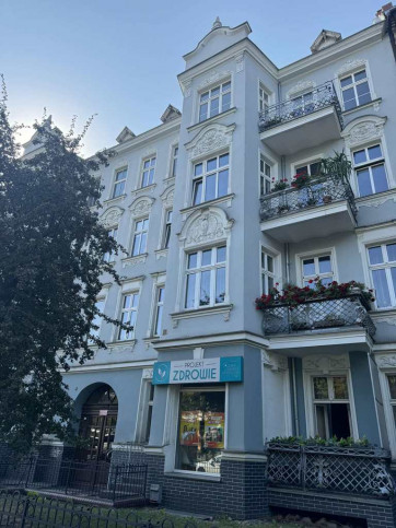 Mieszkanie Sprzedaż  Centrum Aleja Piastów 2