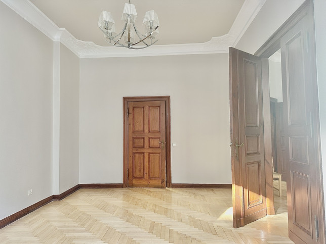 Mieszkanie Sprzedaż  Śródmieście-Centrum Jagiellońska 3