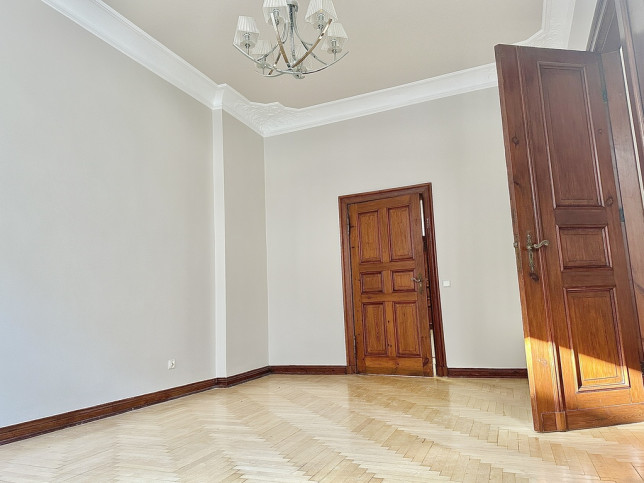 Mieszkanie Sprzedaż  Śródmieście-Centrum Jagiellońska 4