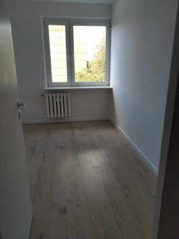 Mieszkanie Sprzedaż  os. Reda Konstantego Maciejewicza 7