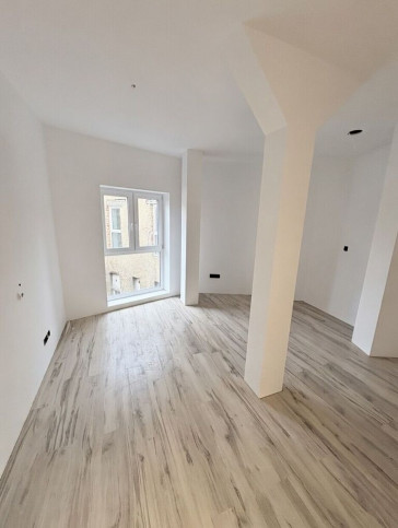 Mieszkanie Sprzedaż  Centrum al.&nbsp;Papieża Jana Pawła II 4