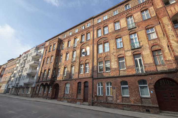 Mieszkanie Sprzedaż  Centrum 15