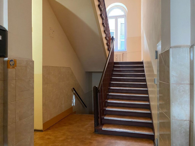 Mieszkanie Sprzedaż  Śródmieście-Centrum 11