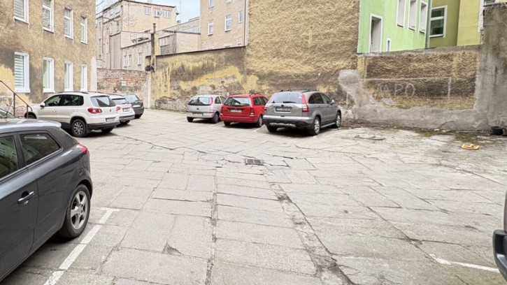 Mieszkanie Sprzedaż  Centrum Andrzeja Małkowskiego 14