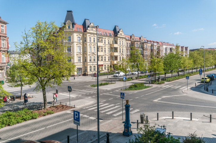 Mieszkanie Wynajem  Śródmieście-Centrum Aleja Papieża Jana Pawła II 12