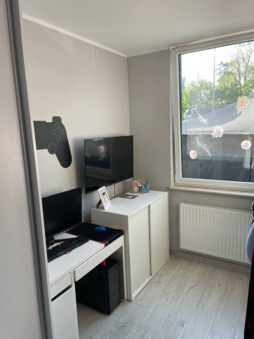 Mieszkanie Sprzedaż  os. Reda Eugeniusza Kwiatkowskiego 11