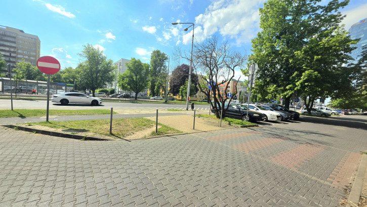 Mieszkanie Sprzedaż  Centrum al.&nbsp;Wyzwolenia 15