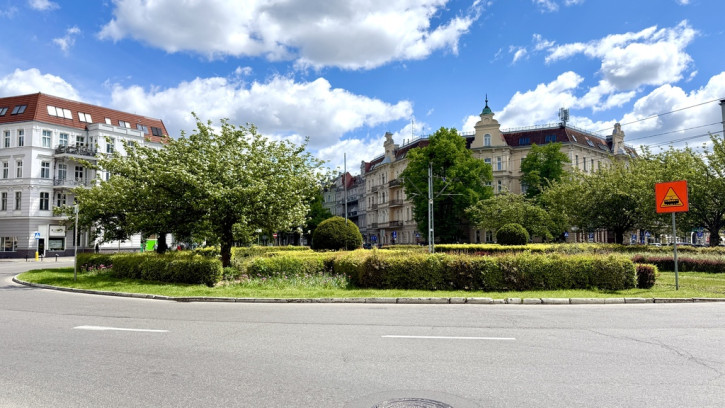 Mieszkanie Sprzedaż  Centrum Monte Cassino 33