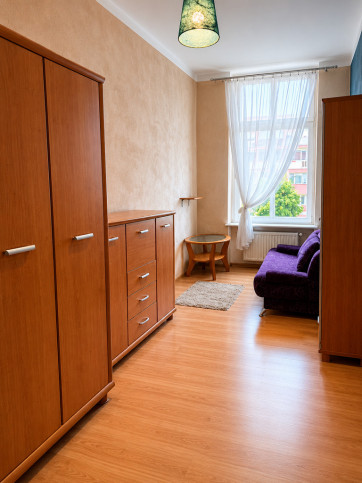 Mieszkanie Sprzedaż  Centrum 4