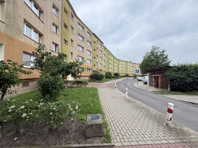 Mieszkanie Sprzedaż  os. Słoneczne Jasna 14