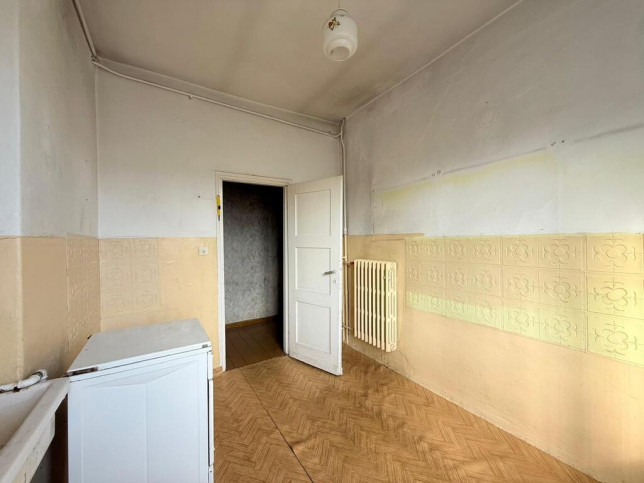 Mieszkanie Sprzedaż  Centrum 12