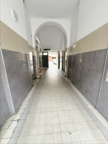 Mieszkanie Sprzedaż  Centrum 2