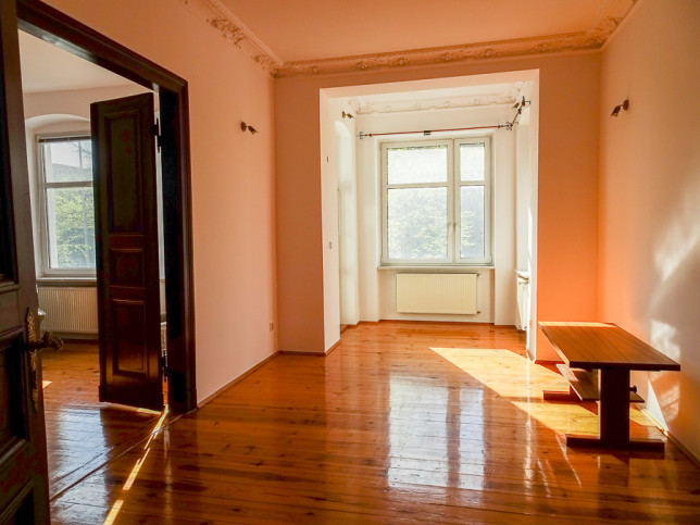 Mieszkanie Sprzedaż  Centrum al.&nbsp;Piastów 2