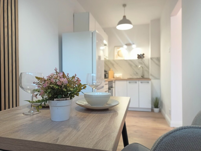 Mieszkanie Sprzedaż  Centrum al.&nbsp;Niepodległości 6