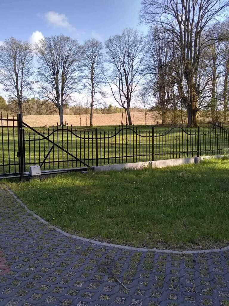 Dom Sprzedaż Golęszany