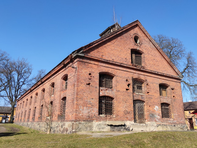 Obiekt Sprzedaż Trzebiatów pl. Lipowy 1