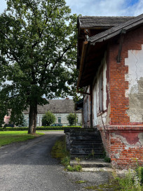 Obiekt Sprzedaż Przemocze